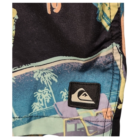 QUIKSILVER VACANCY VOLLEY 16" SWIM SHORTS BLACK SIZE LARGE - Picture 6 of 10